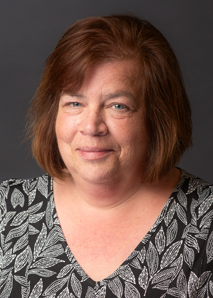 Portrait of Carolyn DiCarlo